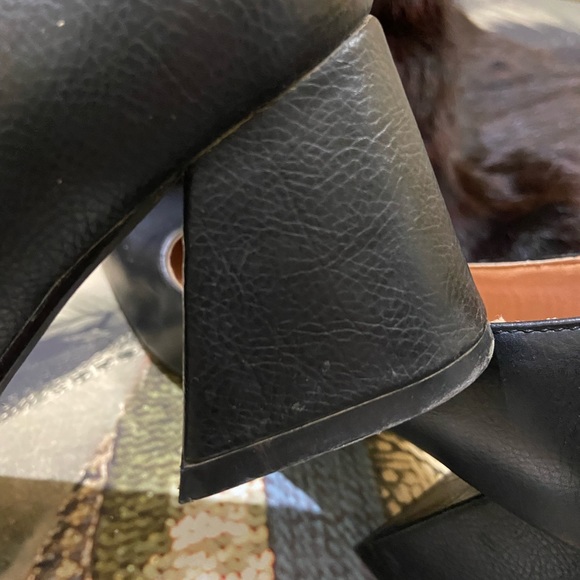 Block Heels. Size - 225/35 - Picture 10 of 16